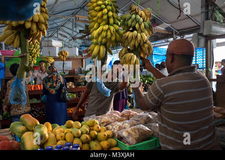 Die lokalen Obstmarkt von Male, Malediven ist mit lokalen Produkten gefüllt Stockfoto