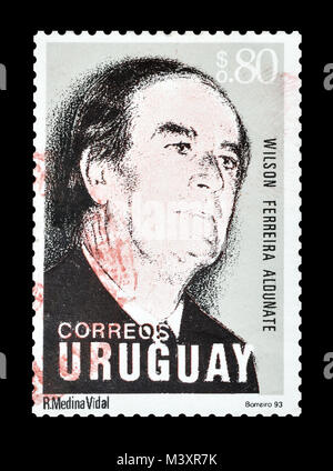 Storniert Briefmarke gedruckt von Uruguay, zeigt, dass Portrait von Wilson Ferreira Aldunate, circa 1993. Stockfoto