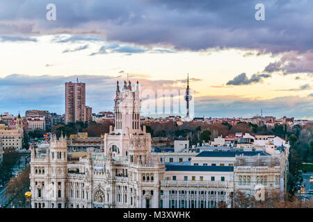 Luftaufnahme von Madrid City von Fine Arts Kreis sicht bar. Stockfoto