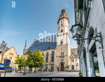 Thomaskirche (St. Thomas Kirche) am Thomaskirchhof in Leipzig, Sachsen, Deutschland Stockfoto