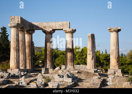 Europa, Griechenland, Peloponnes, Alt-korinth, archäologische Stätte, Tempel des Apollo Stockfoto