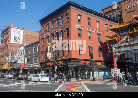 Wunderschön restaurierten Gebäude aus dem 19. Jahrhundert beherbergt heute Walgreens und anderen Unternehmen, 7 und H Street NW, Chinatown. Stockfoto