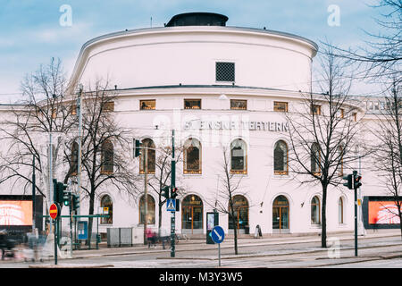 Helsinki, Finnland. Ansicht der schwedischen Theater ist eine von sechs professionellen Theatern in Finnland, Targeting Schwedisch sprechenden Bevölkerung von Finnland. Stockfoto