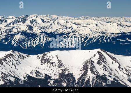 Usa, Colorado, Rocky Mountains, Front Range, Breckenridge Ski Resort von greys Peak Gipfel (4352 m/14,278 ft) auf dem kontinentalen divid gesehen Stockfoto