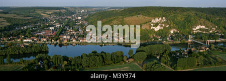 Frankreich, Eure, Les Andelys, Le Petit Andely, Seine, das Chateau Gaillard (Luftbild) Stockfoto