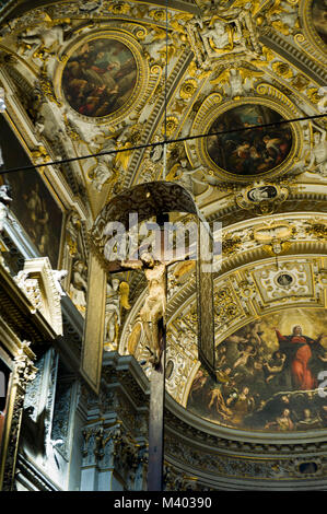 Italien - Lombardei, Bergamo, die Basilika von St. Maria Maggiore im 12. Jahrhundert erbaut, ist das Äußere schont die Romanesque-Lombardy ursprünglichen architektonischen Linien, während das Interieur im barocken Stil eingerichtet (von 1500 bis 1700) Stockfoto