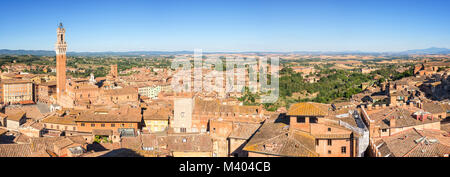 Panorama von Siena, Luftaufnahme mit dem Torre del Mangia, Toskana, Italien Stockfoto