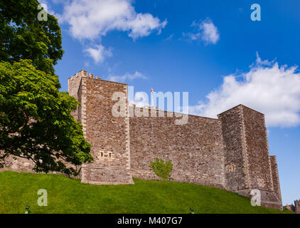 Mittelalterliche Dover Castle innere Bailey Wand, Kent, Südengland, Großbritannien Stockfoto