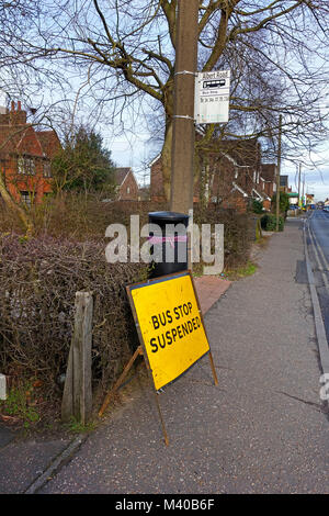 Bushaltestelle ausgesetzt Anmelden Coggeshall Straße, Braintree, Essex, Großbritannien Stockfoto