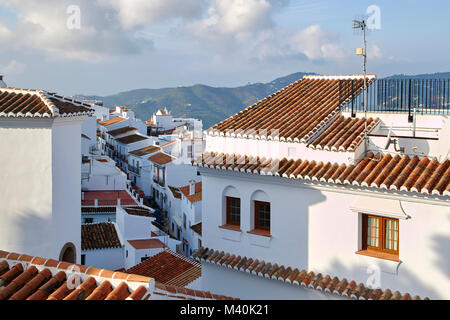 Über den Dächern von Frigiliana, Costa del Sol, Spanien Stockfoto