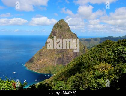 Saint Lucia's berühmten Piton Berge. Stockfoto