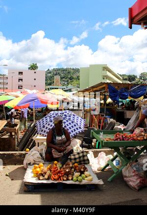 Der Markt ist der größte Marigot Bay auf St. Lucia, in der Mitte der Hauptstadt. Stockfoto