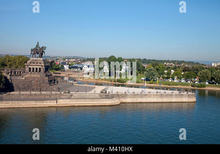 Deutsche Eck (Deutsches Eck), Imperial Wilhelm Statue, Treffpunkt von Mosel und Rhein, Koblenz, Rheinland-Pfalz, Deutschland, Europa Stockfoto