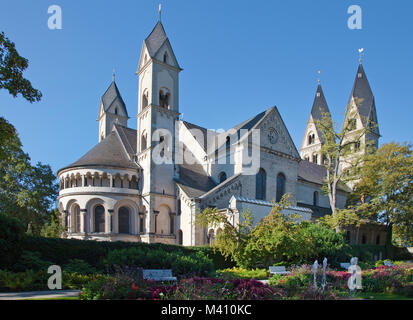 Basilika St. Kastor in der Altstadt, die älteste Kirche in Koblenz, UNESCO World Heritage kulturelle Ort, Rheinland-Pfalz, Deutschland, Europa Stockfoto