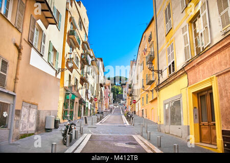 Schöne Häuser in der Altstadt der Stadt, Frankreich. Stockfoto