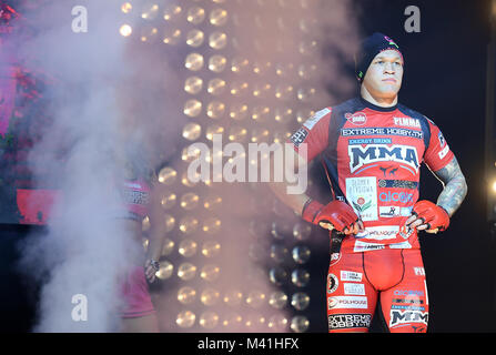 Warschau, Polen - 25. MÄRZ 2017: PLMMA Mixed Martial Arts Nacht in einem Käfig o/p Kämpfer im Octagon Kampf Stockfoto