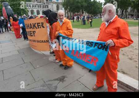 Speichern Shaker Aamer Kampagne hielt seine regelmäßige wöchentliche Mahnwache in Parliament Square auf den Haushalt Tag, fordert die sofortige Freilassung und Rückkehr nach Großbritannien der Londoner Shaker Aamer. Stockfoto