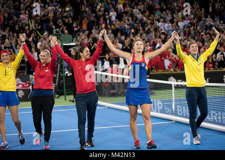 CLUJ Napoca, Rumänien - 11. FEBRUAR 2018: Frau Tennisspieler von Rumänien feiert den Sieg, nachdem Sie die Tennis Fed Cup gegen Kanada gewann, ge Stockfoto