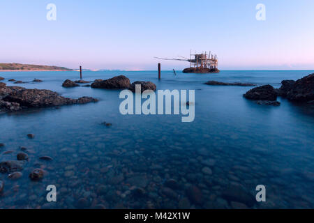 Europa, Italien, Molise, Campobasso, Termoli. Trabocchi Küste Stockfoto