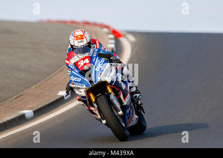 Datei PICS: 14 Feb, 2018. Foto: Antrim, Nordirland. Donnerstag, 11 Mai, 2017. Alastair Seeley, der erfolgreichste Fahrer in der Geschichte der Opel International North West 200 Mit 21 Siegen, Rennen Tyco auf BMW in der Superbike und Superstock Rennen bei der diesjährigen Veranstaltung am 13-19. Dies wird der 38jährige siebte Staffel laufen, unter dem Banner von Philip und Hector Neills TAS Racing Team und Seeley hat seinen Anblick fest auf Superbike Herrlichkeit. Credit: Graham Service/Alamy leben Nachrichten Stockfoto