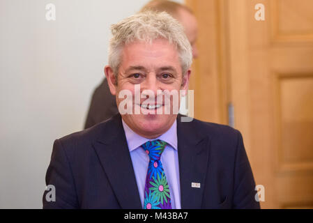 Riga, Lettland. 14 Feb, 2018. John Bercow, Mitglied des Europäischen Parlaments für Buckingham und der Sprecher des britischen Unterhauses trifft sich mit Premierminister der Republik Lettland Maris Kucinskis. Regierung von Lettland. Credit: gints Ivuskans/Alamy leben Nachrichten Stockfoto