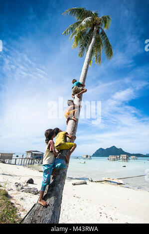 Die bajau Laut werden als von ea in der Zigeuner" aufgrund ihrer nomadischen, Seefahrt Lebensweise bekannt. Stockfoto