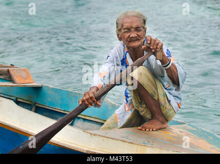 Die bajau Laut werden als von ea in der Zigeuner" aufgrund ihrer nomadischen, Seefahrt Lebensweise bekannt. Stockfoto