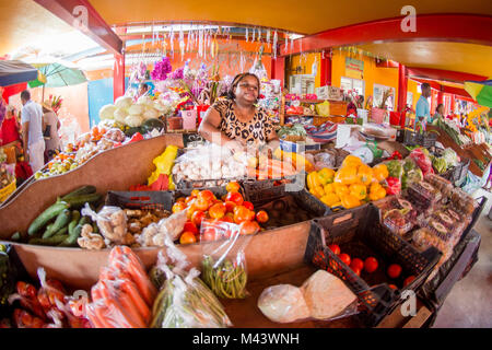 Ein Blick auf den Markt in Mahea, die Seychellen. Credit: Euan Cherry Stockfoto