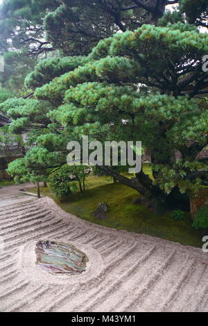 Erstaunlich und spirituellen Kyoto, wandern die alten 1000-jährige Kumano Kodo" Nakahechi route" als kaiserlicher trail Kii Halbinsel, südlichen Japan bekannt Stockfoto