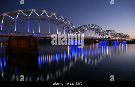 Architektonische connction Brücke über das Meer Stockfoto