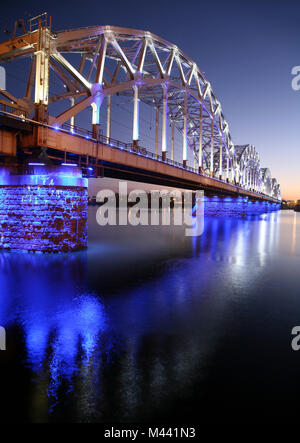 Architektonische connction Brücke über das Meer Stockfoto