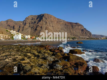 An der felsigen Küste in La Playa, Valle Gran Rey, La Gomera, Kanarische Inseln, Spanien Stockfoto