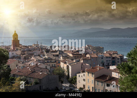 Panoramablick von Saint-Tropez, Provence-Alpes-Cote d'Azur, Frankreich, Europa Stockfoto