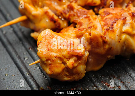 Huhn Schaschlik am Spieß Stockfoto