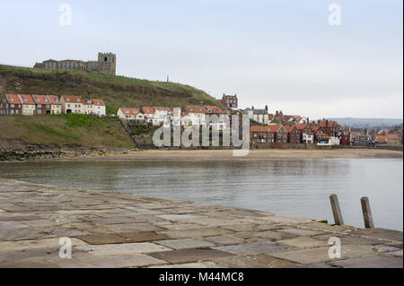 Tate Hügel mit St Marys Kirche, Whitby Stockfoto