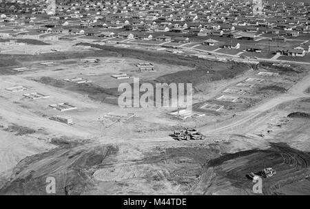 Luftaufnahme der Wohnanlage in Arlington Heights, Illinois in einem Vorort von Chicago, Ca. 1956. Stockfoto