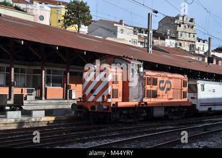 Klasse 1400; diesel-elektrischen; 1429; Santa Apolonia; Lissabon; Portugal; Stockfoto