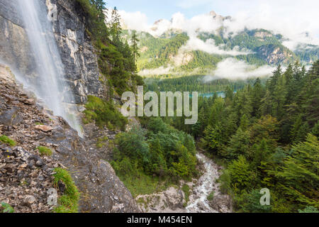 Rislà Wasserfall in Tovel See Europa, Italien, Trentino Alto Adige, Nonstal, Ville d'Anaunia, Tuenno Stockfoto