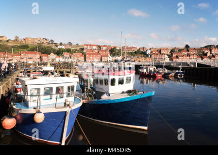 Angelegte Boote Whitby Inner Harbour Stockfoto