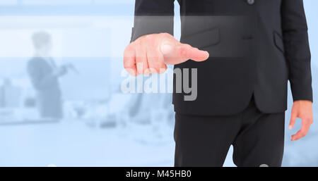 Zusammengesetztes Bild der Geschäftsmann mit Finger zeigen Stockfoto