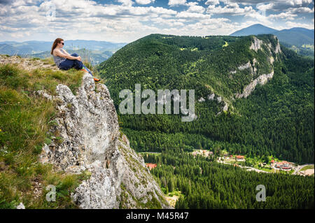 Sommer Wandern in den Bergen Stockfoto