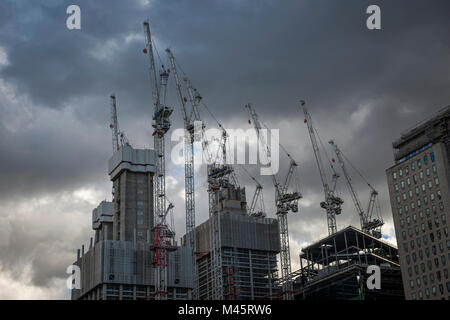 Neue Bauarbeiten an der South Bank, London, UK Stockfoto