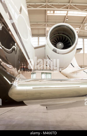 Nahaufnahme des Motors auf einem corporate jet Stockfoto