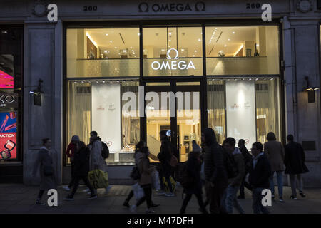 Vereinigtes Königreich. 30 Jan, 2018. Omega store in der berühmten Oxford Street gesehen. Central London ist einer der attraktivsten touristischen Anziehungspunkt für Personen, deren bereit zu kaufen und die Vielfalt der berühmten und weltweit Marken genießen. Credit: Rahman Hassani/SOPA/ZUMA Draht/Alamy leben Nachrichten Stockfoto