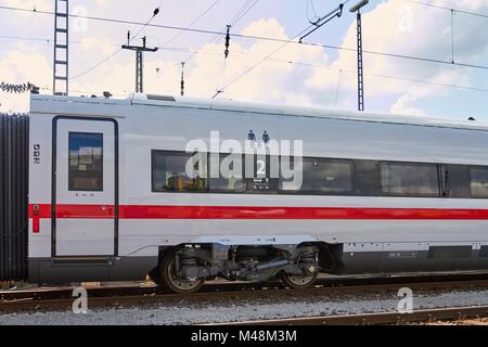 Deutsche Bahn: ICE4 - Neue Highspeed Zug der Deutschen Bahn. Stockfoto