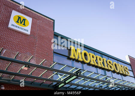 Die Außenseite des Morrisons Supermarkt, Whitefield, Manchester Stockfoto