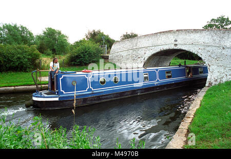 Kanal Lastkahn auf Grand Union Canal in Langley Stockfoto