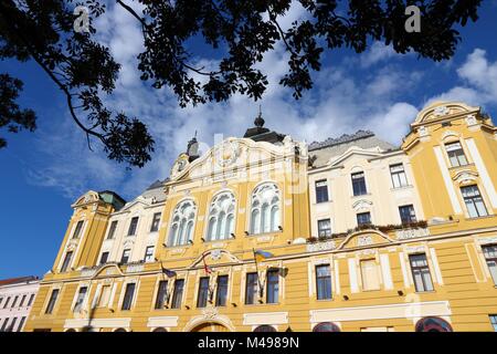 Pecs, Ungarn. Stadt Komitats Baranya. Rathaus Gebäude. Stockfoto