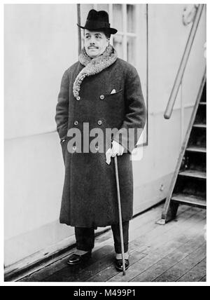 Sergei Pawlowitsch Diaghilew (1872-1929) russische Ballett impresario und Gründer des Ballets Russes bei seiner Ankunft in New York in 1916. Stockfoto