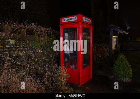 Einen K8 Typ Telefon Feld auf dem Caravan Park in Ingleton, North Yorkshire entfernt Stockfoto